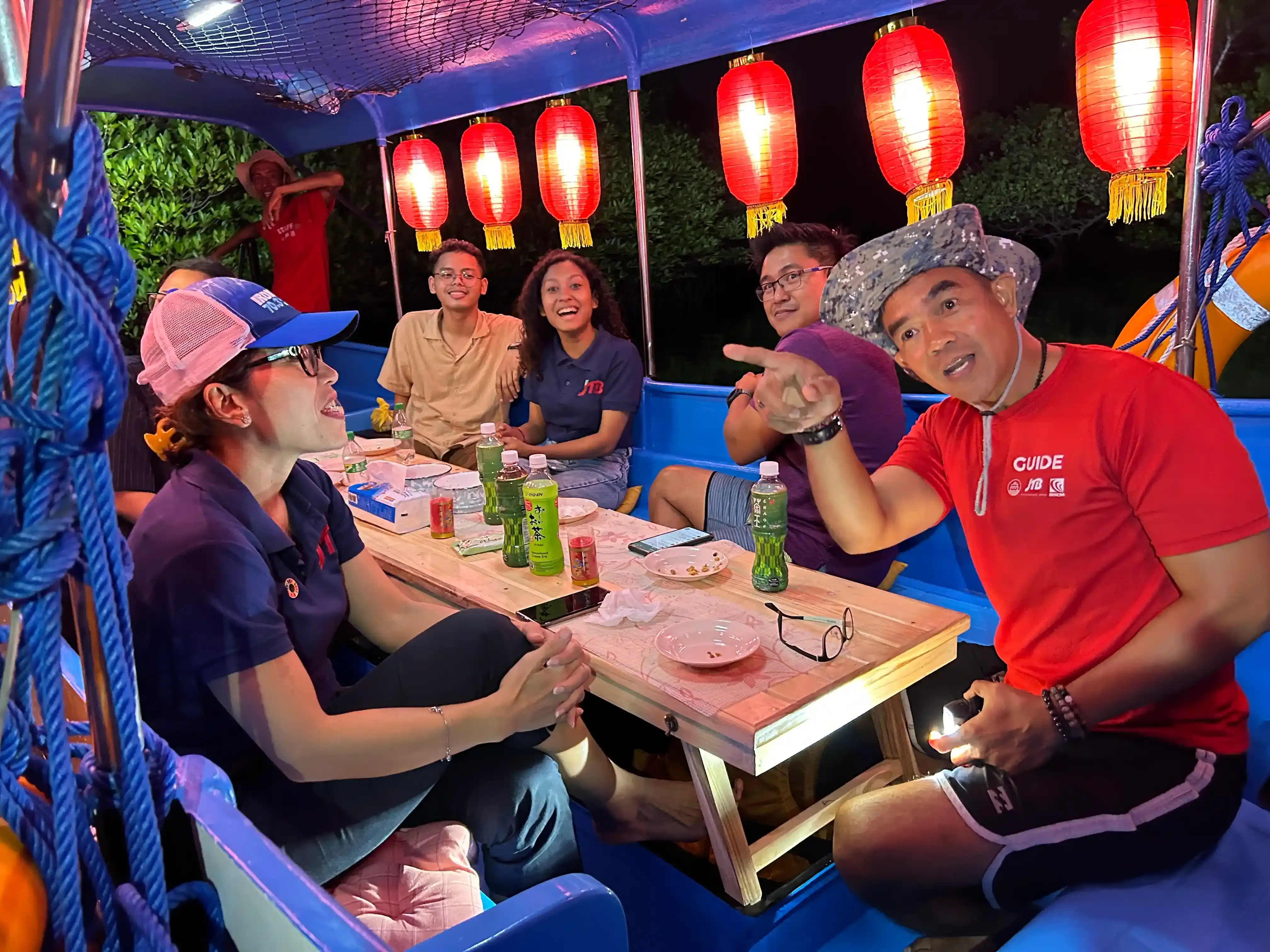 Gallery image <p dir="auto" style="white-space: pre-wrap;">マングローブ・ナイト・クルーズ</p> - 1